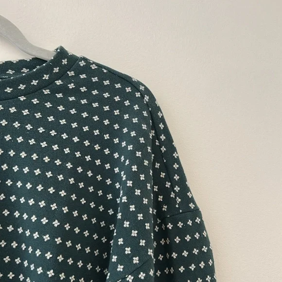 Madewell Floral Jacquard Puff-Sleeve Top in Green Lane - Picture 4 of 8